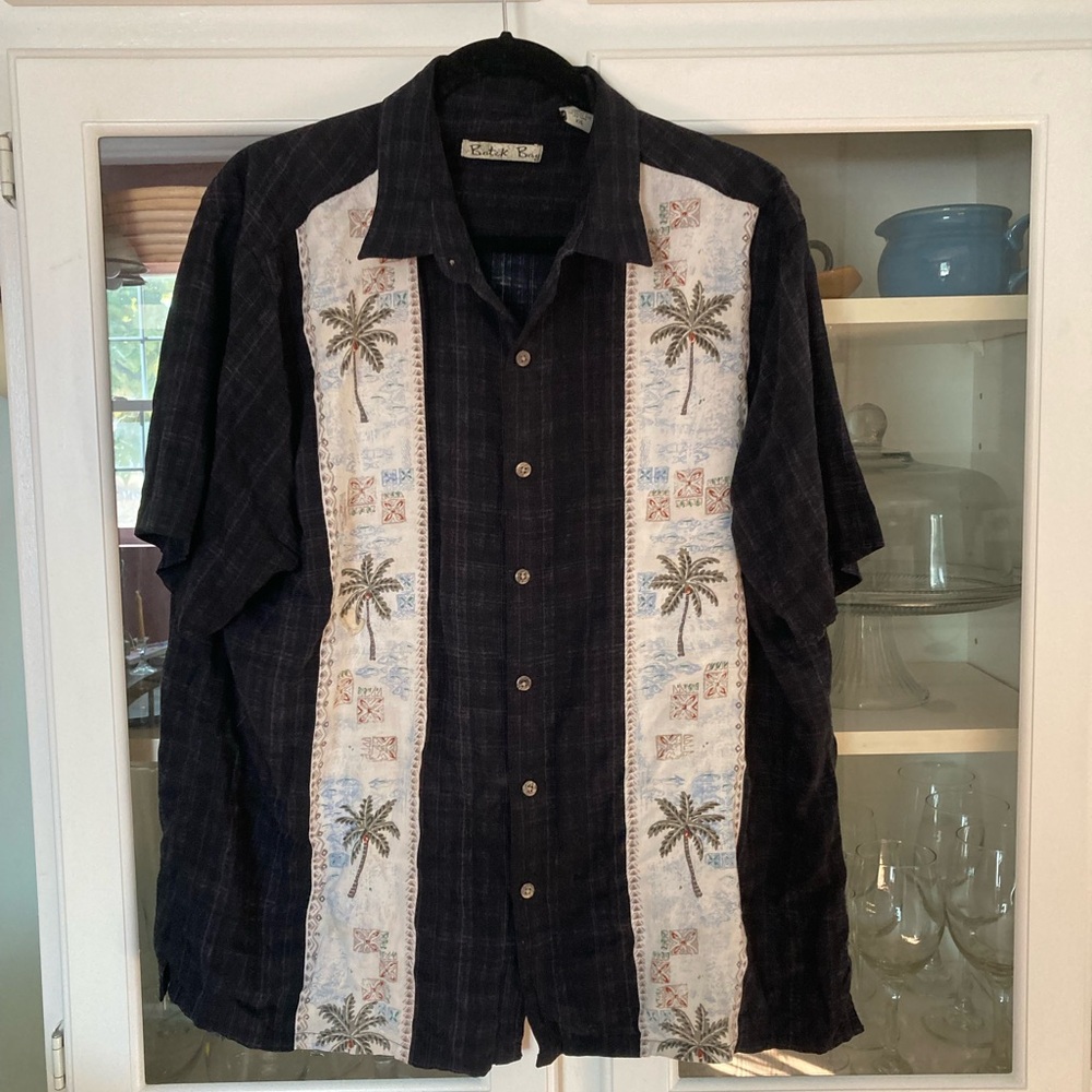 Men’s button up shirt